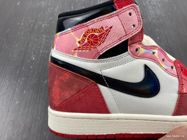 Chep Onekick ACROSS THE HIGH SPIDER-MAN SPIDER-VERSE DV1748-601 JORDAN 1 OG 0414